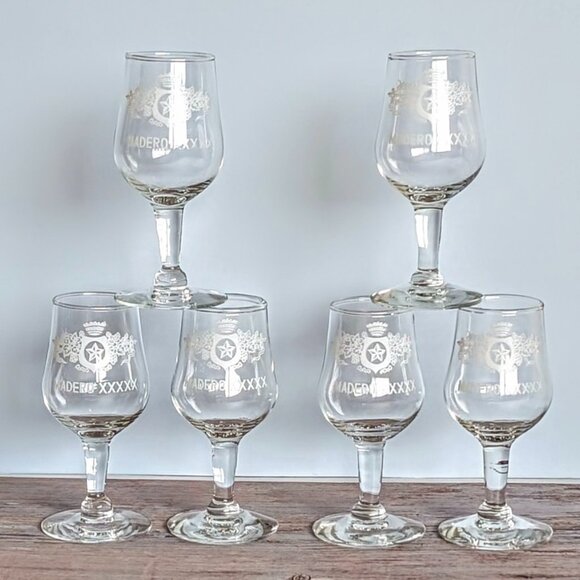 6 - Lot of Madero XXXXX Logo Liqueur/Shot Glasses Clear Stemmed Small Glass 1 oz - Picture 2 of 8